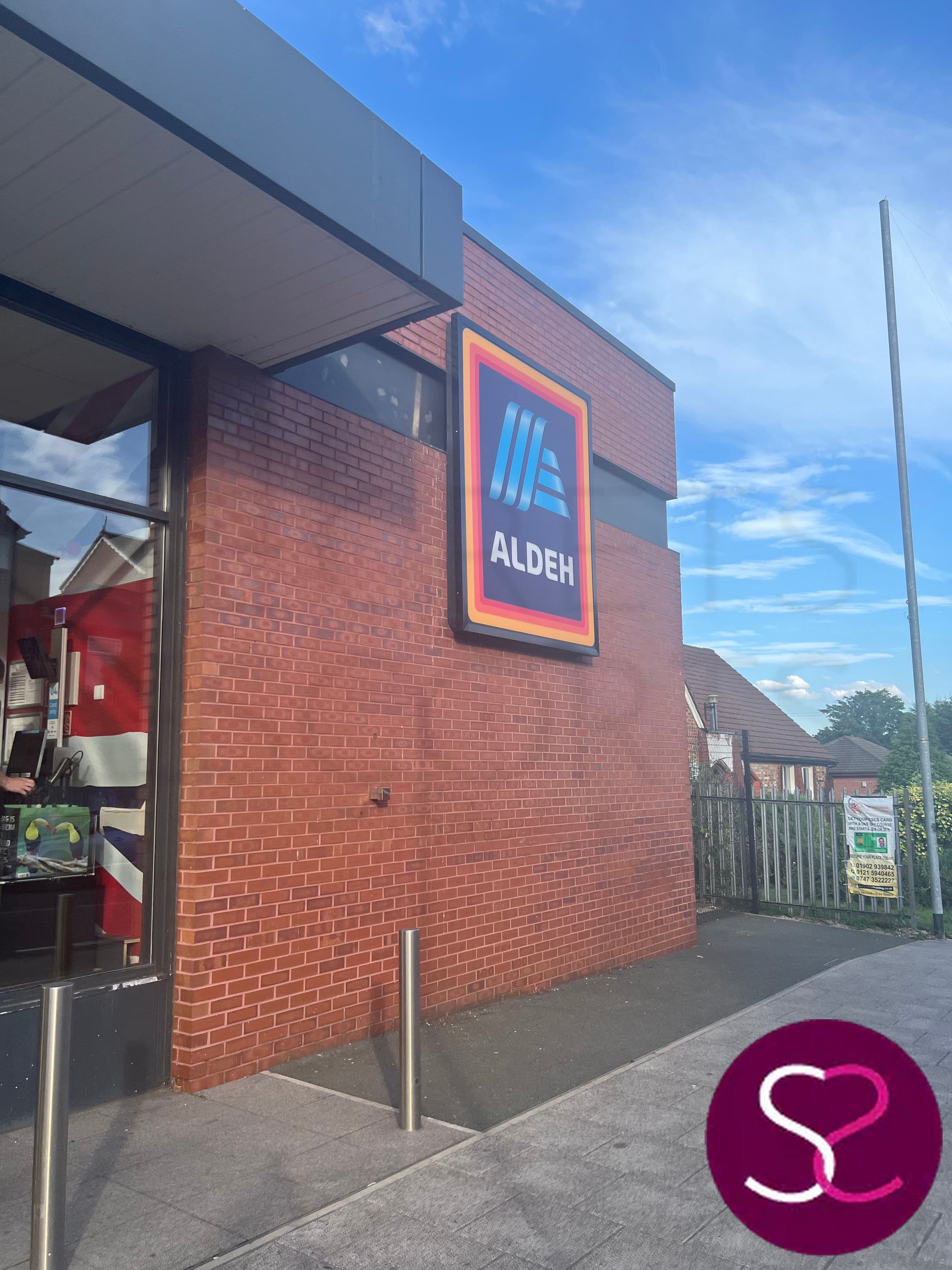 Well played Aldi. Secrets Escorts covers Prestwich and Whitefield, so you'll definitely maybe wanna book a sexy escort while you're at Heaton Park. 0161 798 6769 